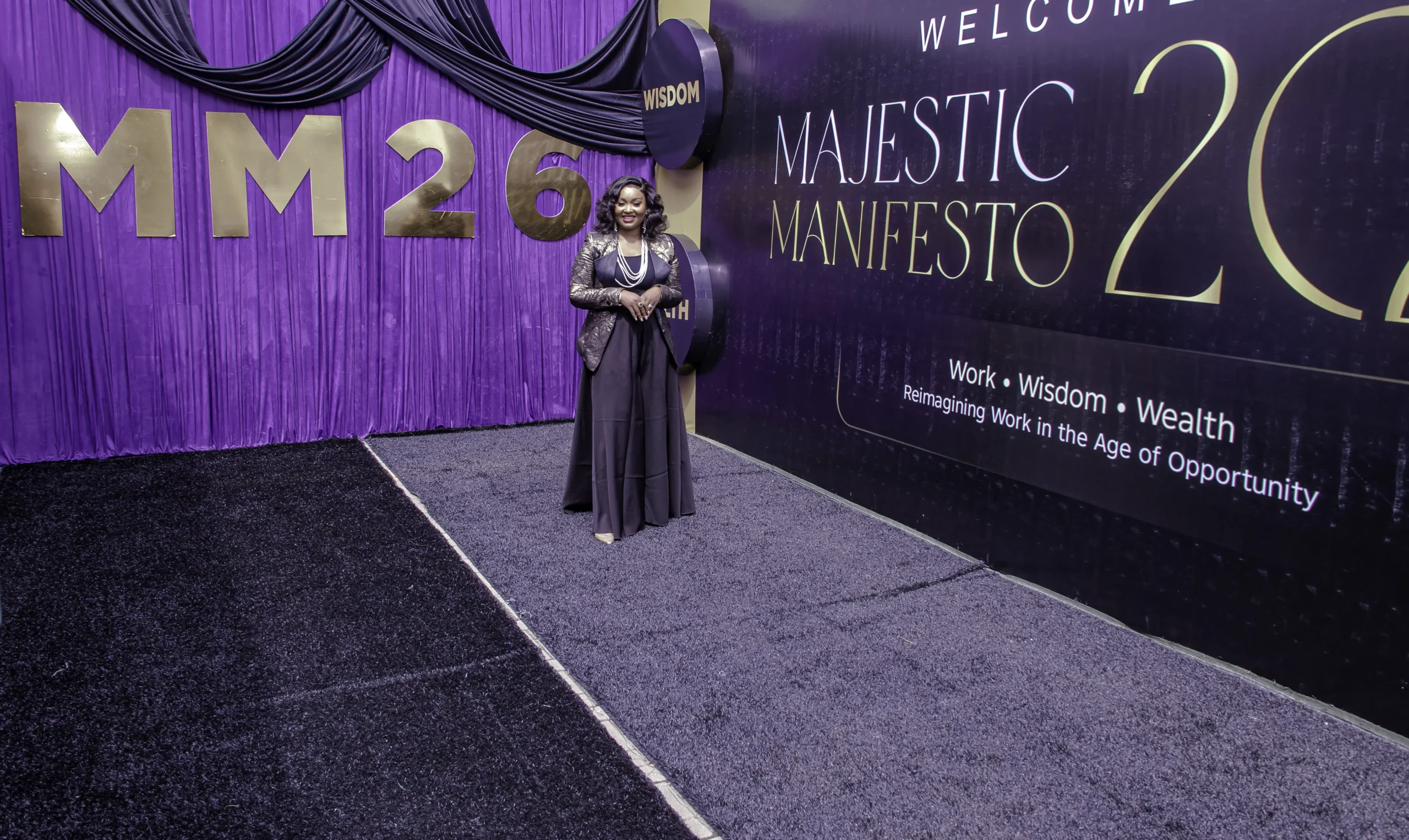 Image gallery marquee